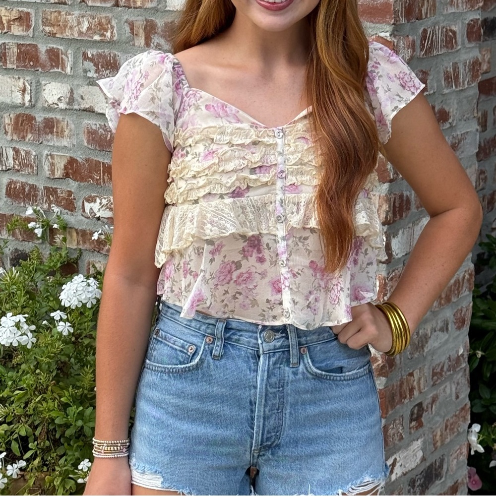 Bluivy Floral Ruffle Blouse - Cream and Pink